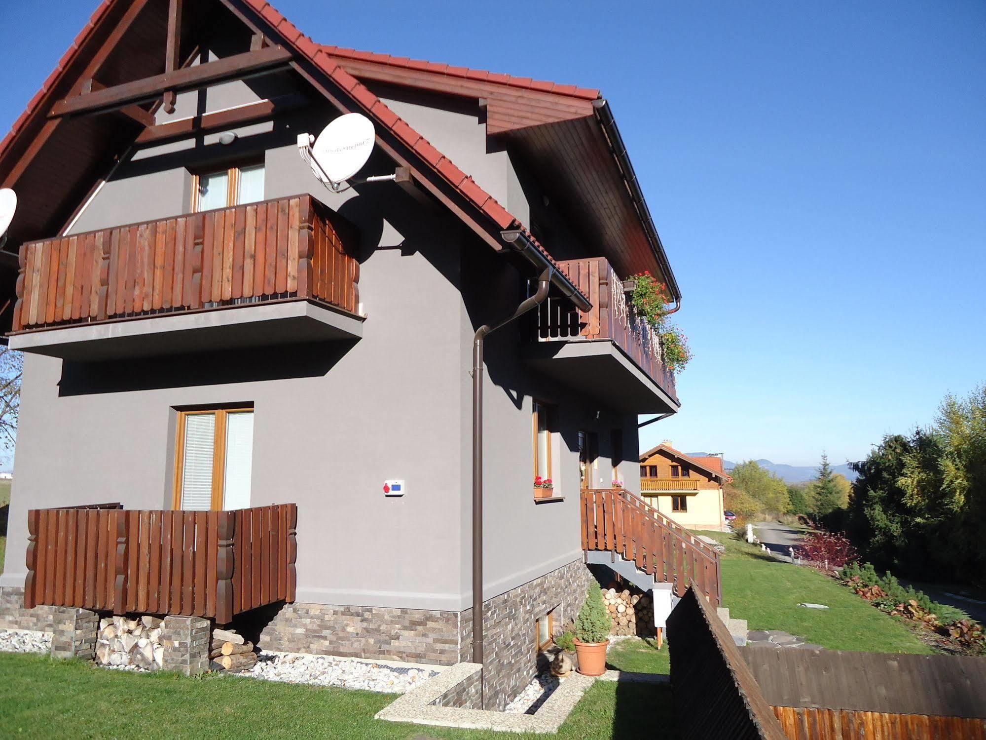 Apartmany Lipka Pavcina Lehota  Luaran gambar