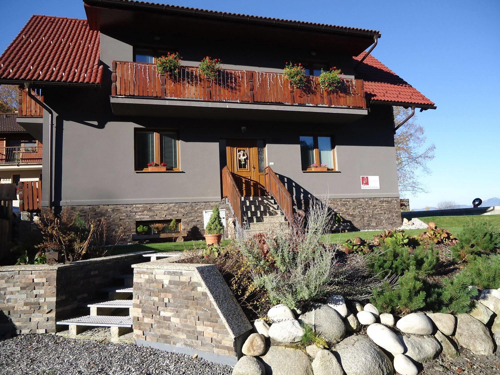 Apartmany Lipka Pavcina Lehota  Luaran gambar