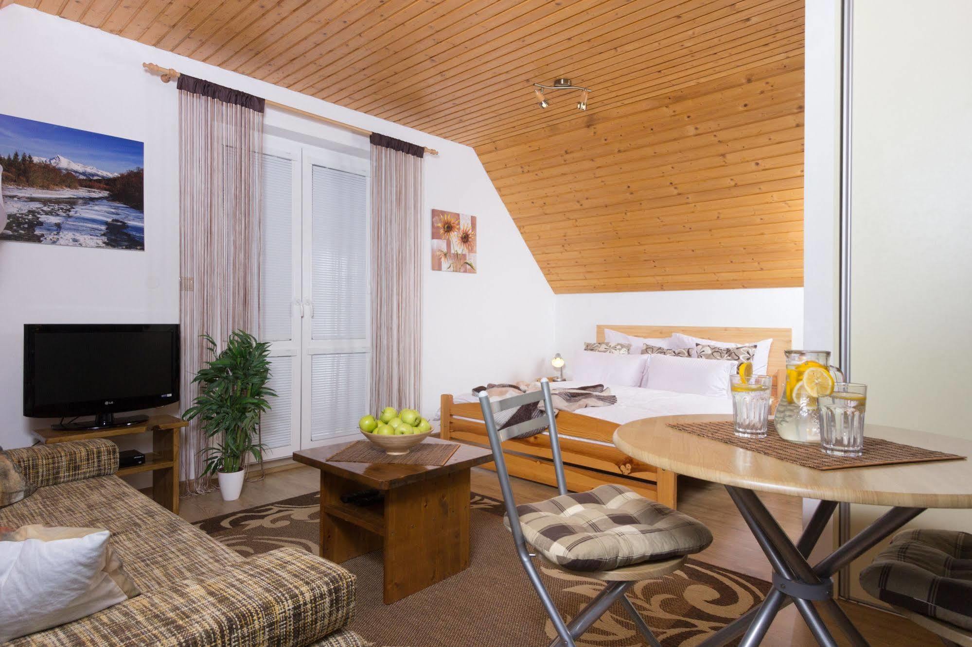 Apartmany Lipka Pavcina Lehota  Luaran gambar